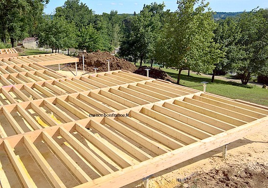 dalle en bois maison